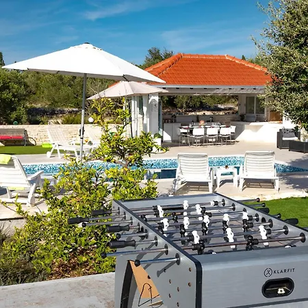 Nice In Stratincica With Wifi Vela Luka